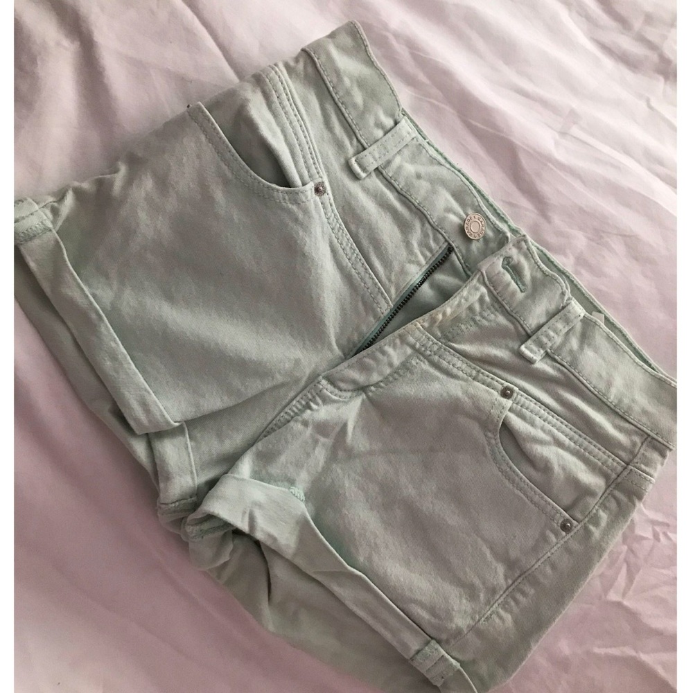 Garage shorts